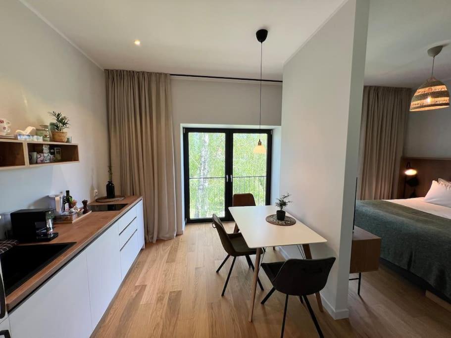 Lovely Apartment By The Sea. Ķesterciems Dış mekan fotoğraf